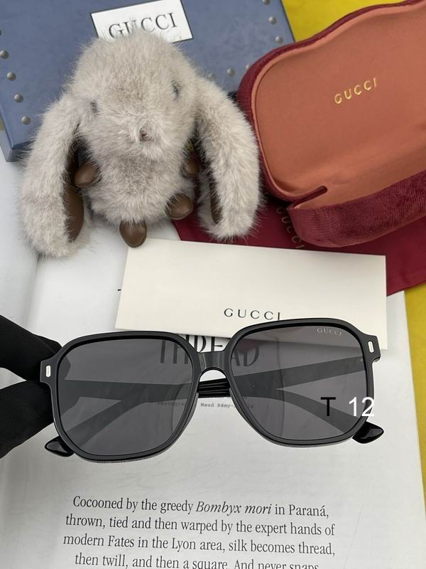 Gucci Sunglasses 402